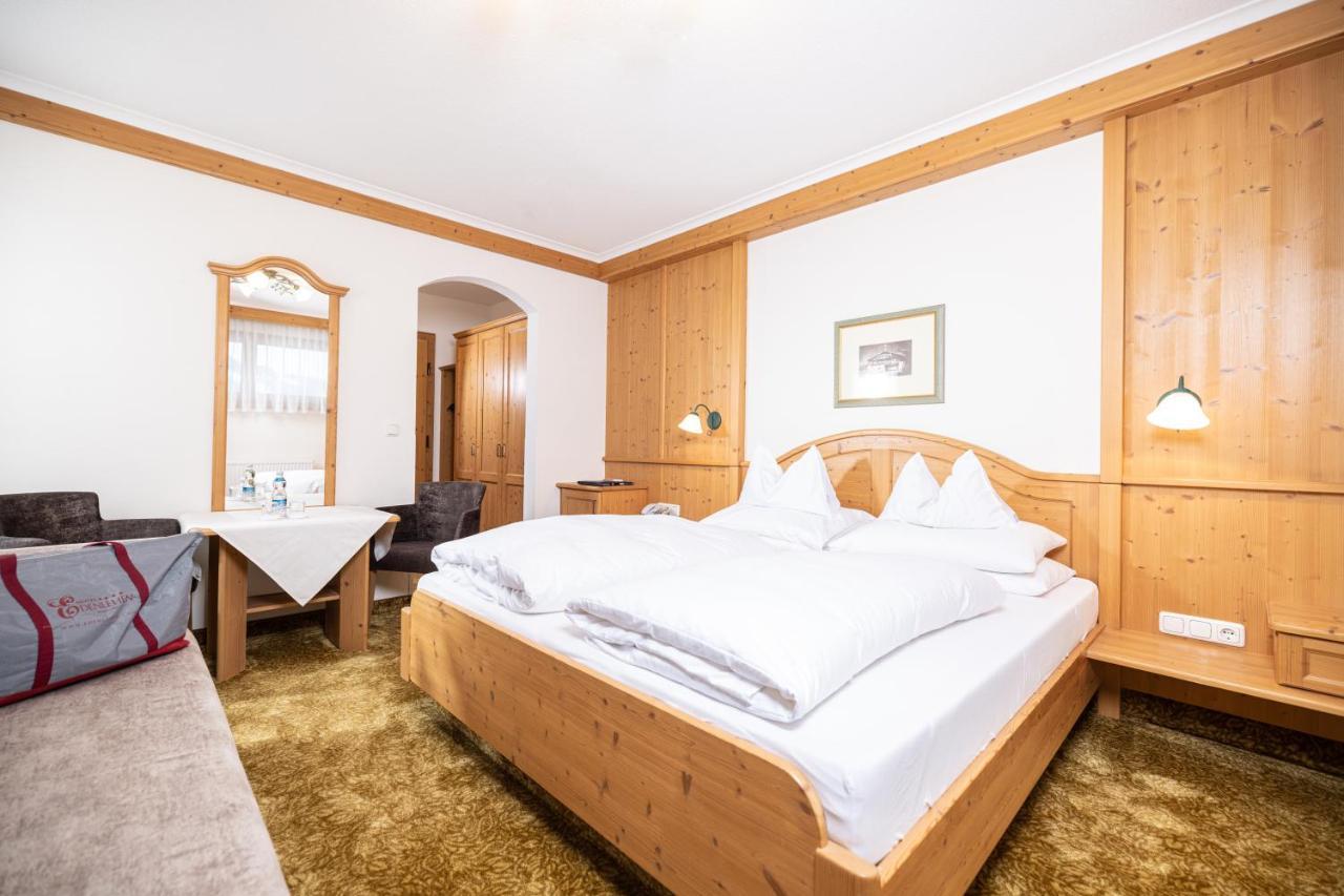 Hotel Edenlehen Mayrhofen Exterior photo