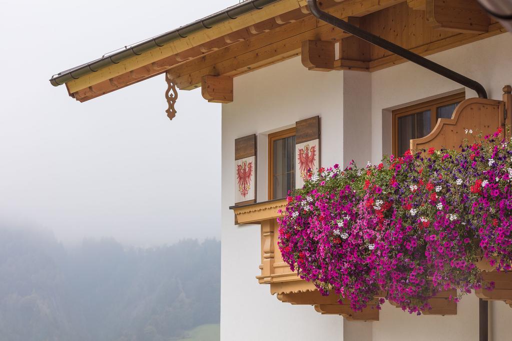 Hotel Edenlehen Mayrhofen Exterior photo